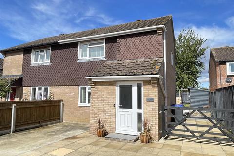 25 Capulet Road, Salisbury, SP1 3JY