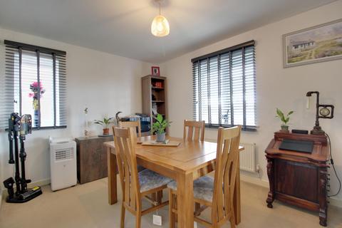 undefined, Redhouse Gardens, The Red House, SN25