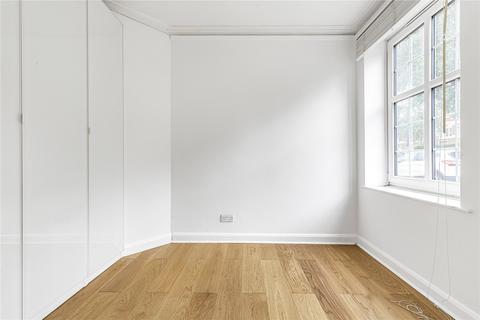 undefined, Richmond Road, Twickenham, TW1