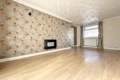 3 bedroom townhouse for sale, Ambleside Drive, Eyres Monsell LE2