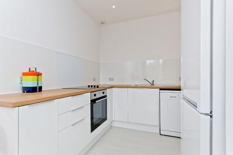 2 bedroom flat to rent, Brougham Place, Bruntsfield, Edinburgh, EH3