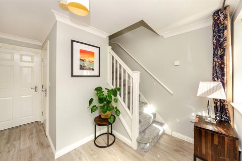 undefined, Cwrt Llewelyn, Conwy, LL32