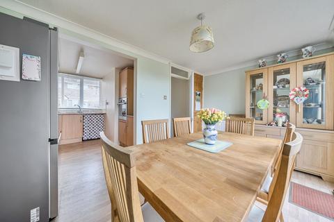 4 Bedser Square, Andover, SP10 5BY