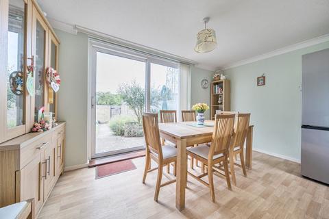 4 Bedser Square, Andover, SP10 5BY