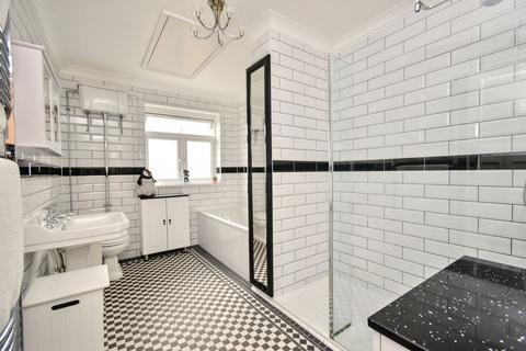 3 bedroom detached bungalow for sale, Ashbee Gardens, Herne Bay CT6