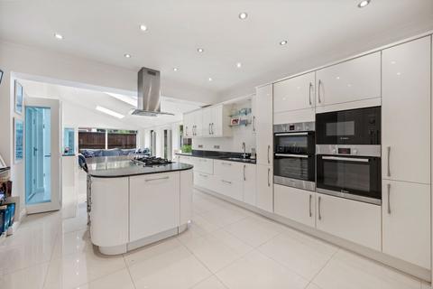 5 bedroom detached house for sale, Avondale Rise, Wilmslow SK9