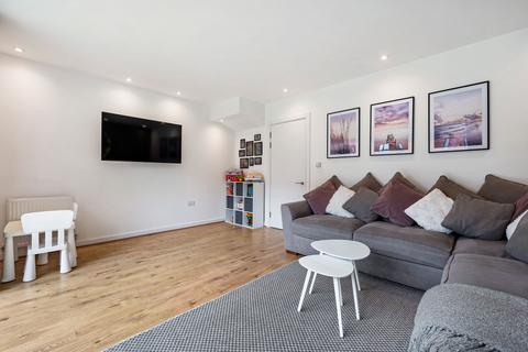 undefined, Pennington Gardens, Cheadle SK8