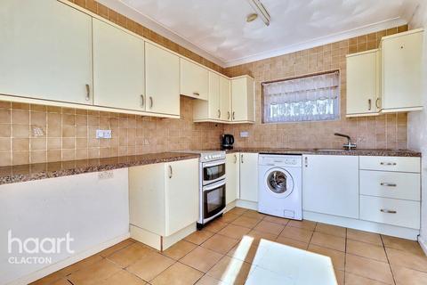 2 bedroom semi-detached bungalow for sale, Melton Close, Clacton-On-Sea