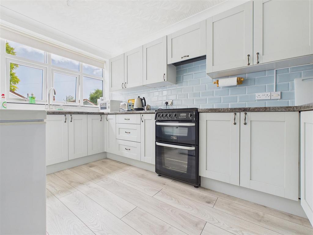 CAM02453 G0-PR0158-STILL001.jpg