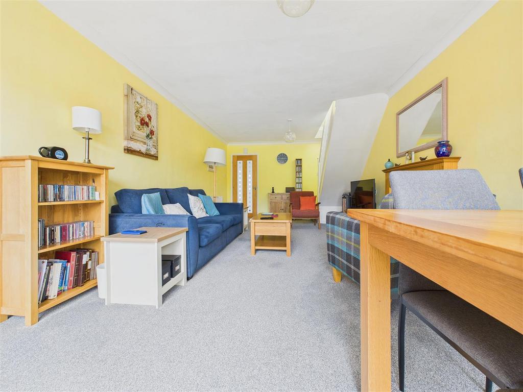 CAM02453 G0-PR0156-STILL010.jpg