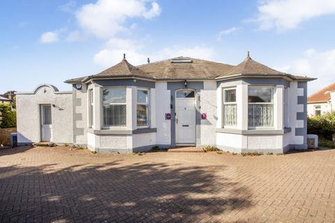 6 bedroom detached bungalow for sale, Craigievar Guest House, 112 Glasgow Road, Corstorphine, Edinburgh, EH12 8LP