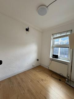 undefined, Commercial Road, London E1