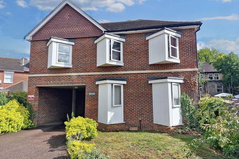 undefined, College Avenue, Maidstone ME15