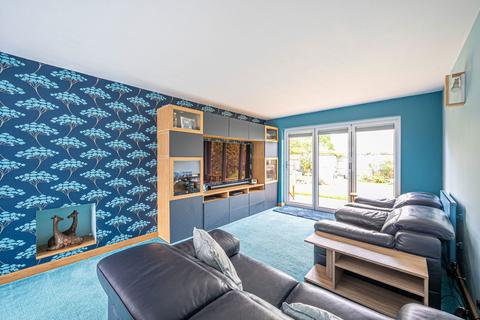 38 Kennet Way, Oakley, Basingstoke, RG23 7AA