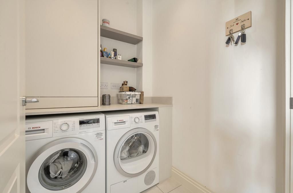 1343094-19-68a89d...