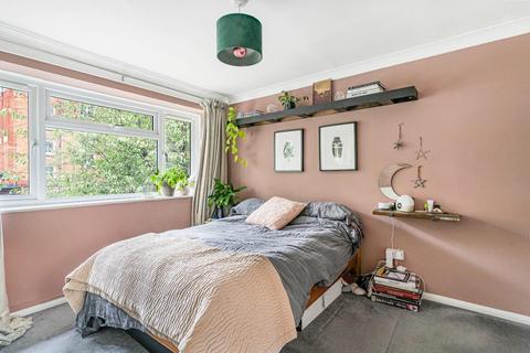 undefined, Elsinore Road, London