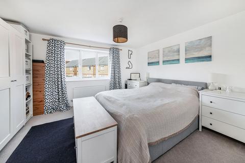 70 Diamond Drive, Didcot, OX11 6FH