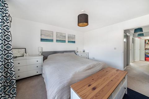 70 Diamond Drive, Didcot, OX11 6FH