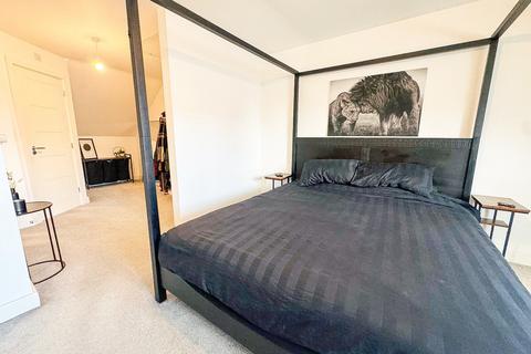 4 bedroom semi-detached house for sale, Field Farm Way, Broxtowe NG9