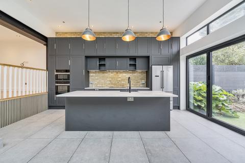 undefined, Woodfall Avenue, Barnet, EN5