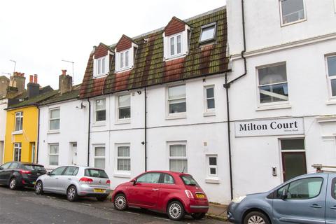 Milton Road, Brighton BN2