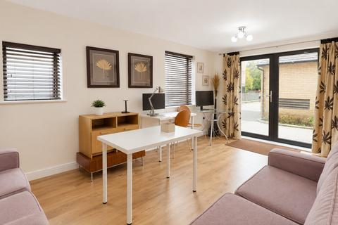 2 bedroom apartment to rent, Empress Court, Oxford