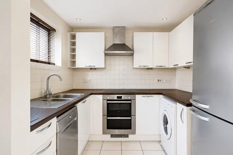 2 bedroom apartment to rent, Empress Court, Oxford