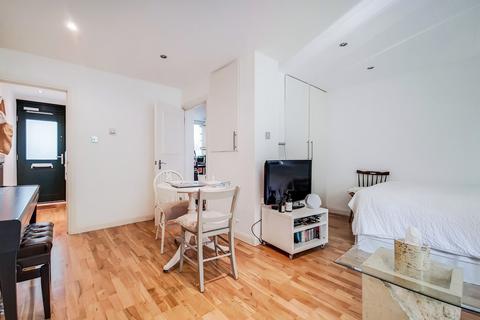 1 bedroom ground floor flat for sale, Warwick Crescent, London