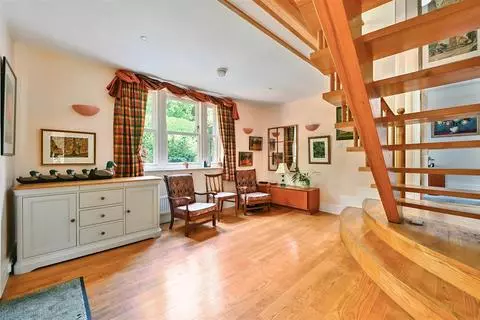 4 bedroom detached house for sale – pohled 4