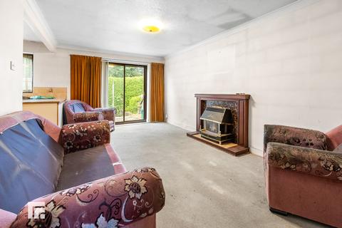 undefined, Glan-y-ffordd, Taffs Well, Cardiff