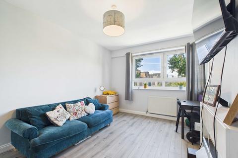 2 bedroom apartment for sale, Neckinger Estate, Bermondsey