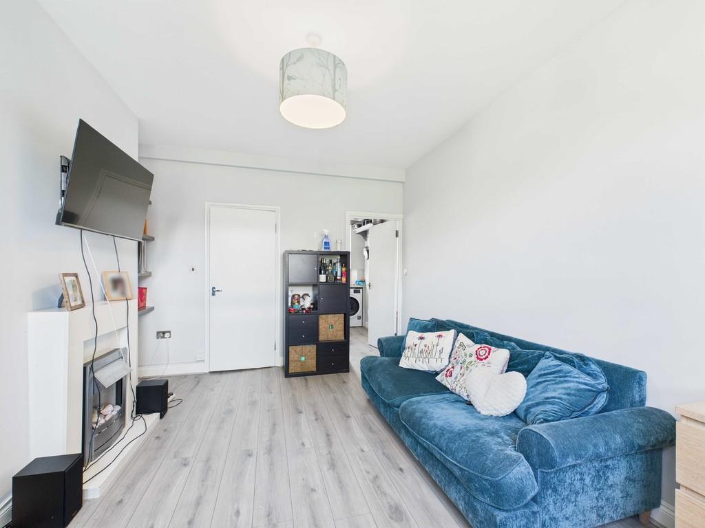 Cam03741 g0 pr0111 still007