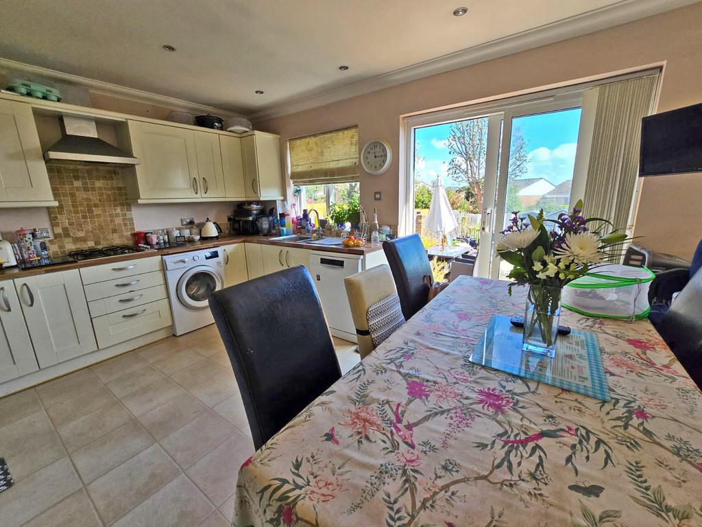 Kitchen - Diner (5)