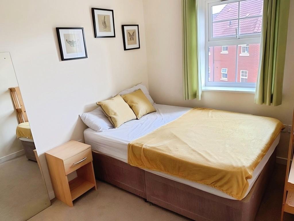 B234fcb2-88 20 LARCHMONT 20 RD 20 ROOM 204