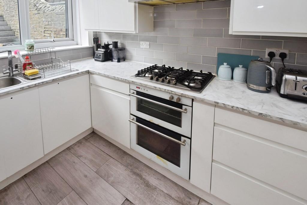6d4d6975-Kitchen