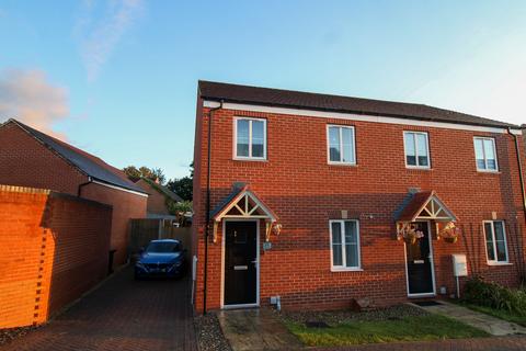 Crestwood Close, Northampton, NN3