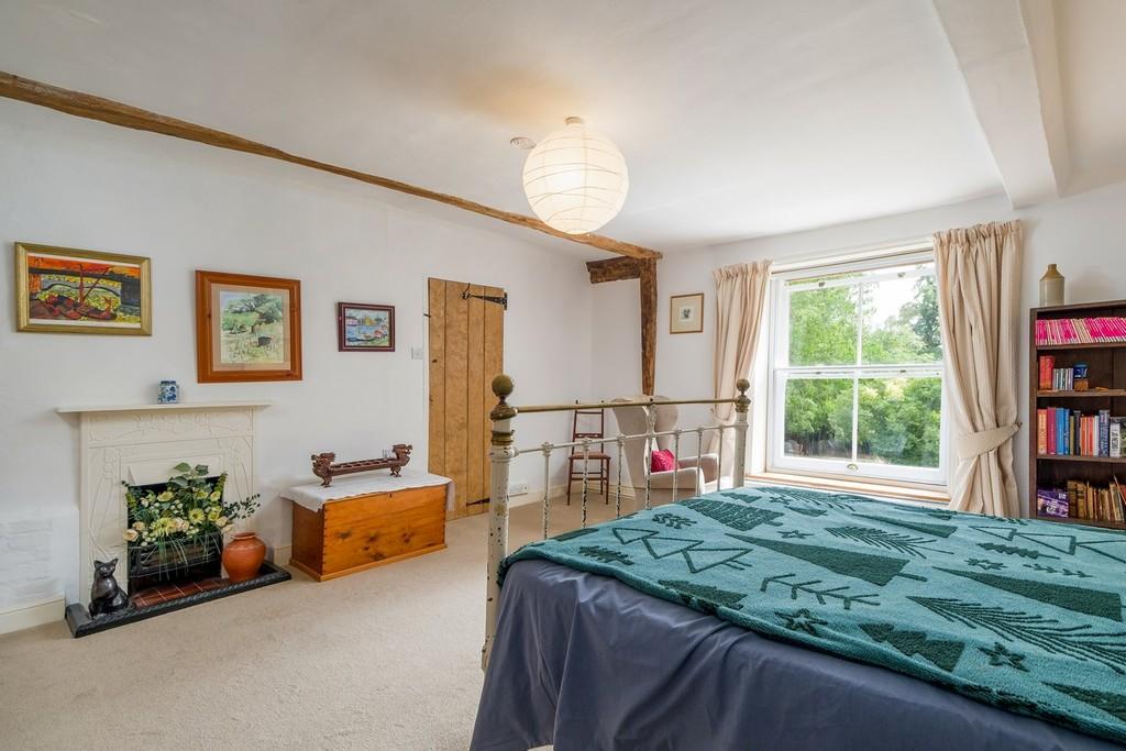 Gate Farm House-21
