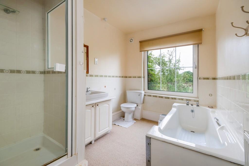 Gate Farm House-32