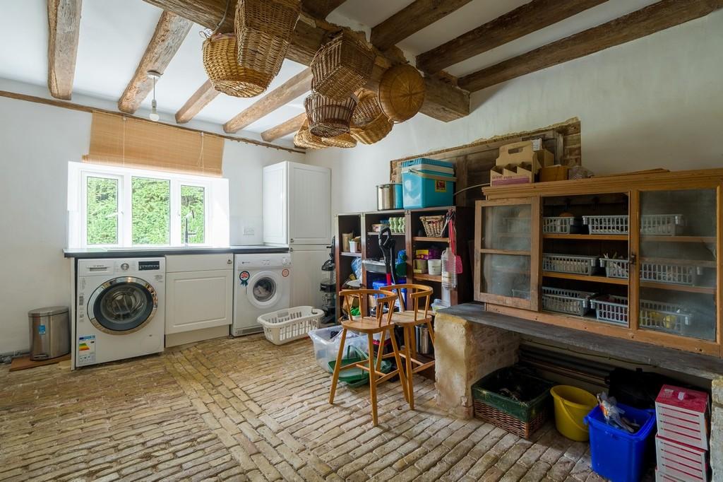 Gate Farm House-47