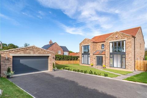 4 bedroom detached house for sale, Palace Road, Ripon, North Yorkshire, HG4