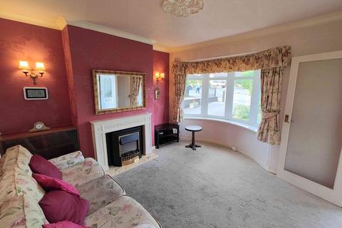 3 bedroom end of terrace house for sale, Merrion Crescent, Halifax HX3