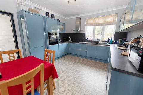 undefined, Albert Gardens, Clacton-on-Sea, CO15 6