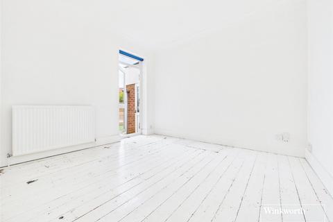 4 bedroom semi-detached house for sale, Waverley Road, Reading, Berkshire, RG30
