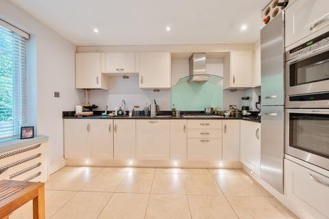 undefined, Kingston Hill Place, Kingston, London, KT2