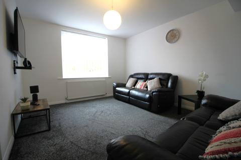 6 bedroom house of multiple occupation for sale, Broadway, Chadderton, OL9