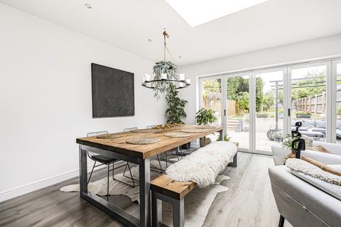 18a Royston Road, Whittlesford, Cambridge, CB22 4NW