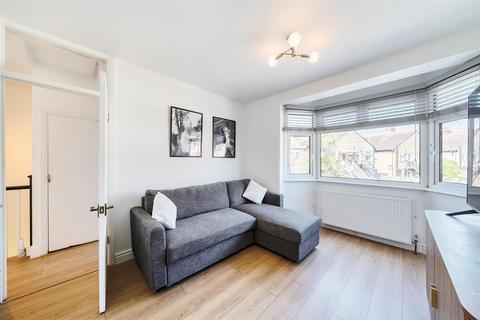 24 Dinton Road, London, SW19 2AP