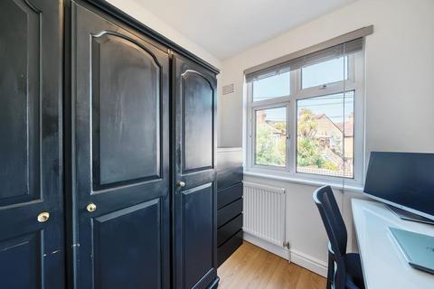 24 Dinton Road, London, SW19 2AP
