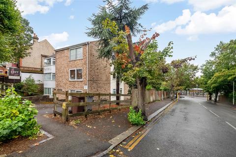 undefined, 21 Mayfield Road, South Croydon CR2