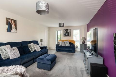 4 bedroom semi-detached house for sale, Kings Court, Sheerness ME12